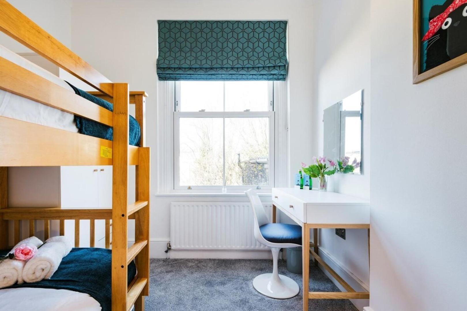 Bright And Modern Earls Court Gem Apartment London Ngoại thất bức ảnh